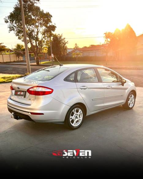 FORD Fiesta Sedan 1.6 16V 4P SE FLEX, Foto 2