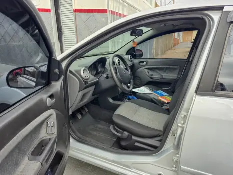 FORD Fiesta Sedan 1.6 4P CLASS FLEX, Foto 5