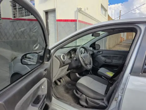 FORD Fiesta Sedan 1.0 4P CLASS FLEX, Foto 6
