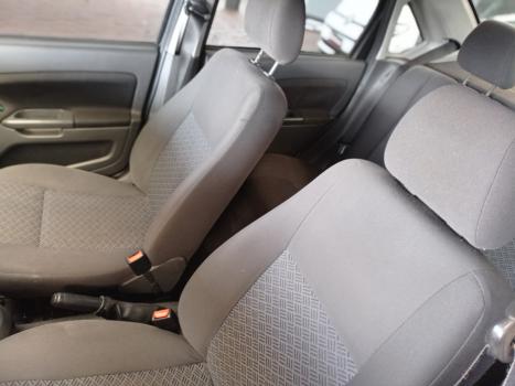 FORD Fiesta Sedan 1.6 4P FLEX, Foto 23