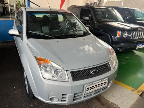 FORD Fiesta Sedan 1.6 4P FLEX, Foto 1