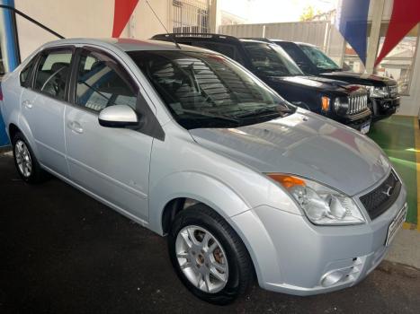FORD Fiesta Sedan 1.6 4P FLEX, Foto 8