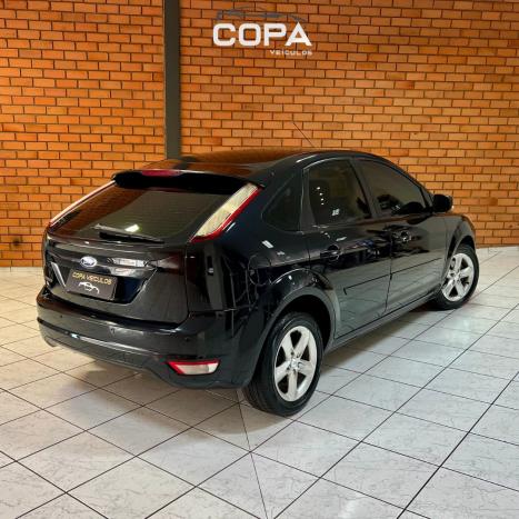 FORD Focus Hatch 1.6 4P, Foto 3