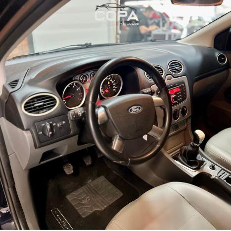 FORD Focus Hatch 1.6 4P, Foto 14