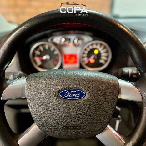 FORD Focus Hatch 1.6 4P, Foto 15