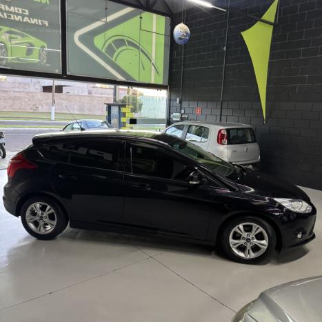 FORD Focus Hatch 1.6 16V 4P FLEX SE POWERSHIFT AUTOMTICO, Foto 4