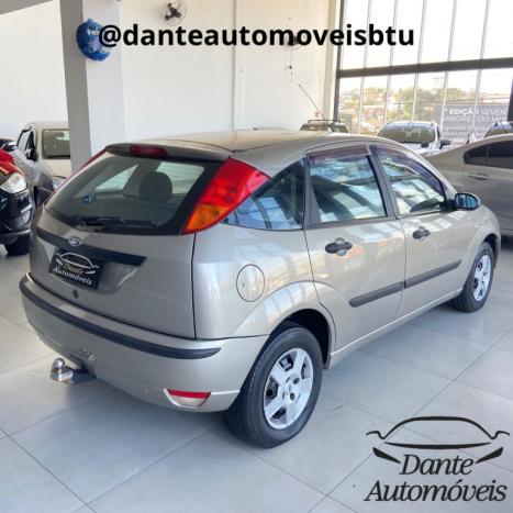 FORD Focus Hatch 1.6 16V 4P SE PLUS FLEX, Foto 3
