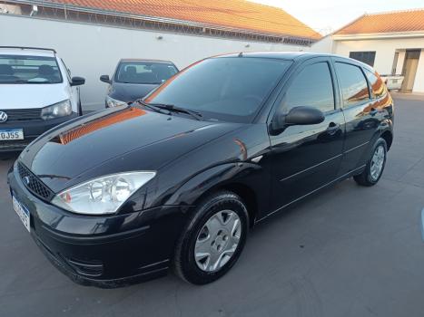 FORD Focus Hatch 1.6 4P, Foto 1