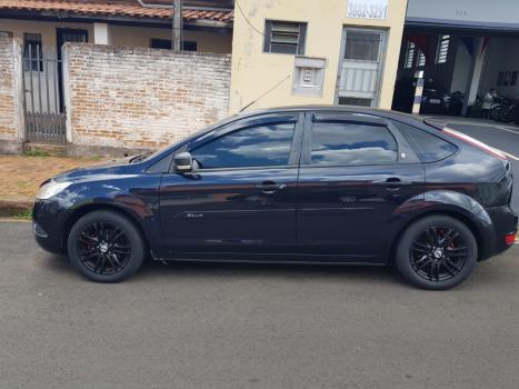 FORD Focus Hatch 2.0 16V 4P GHIA AUTOMTICO, Foto 1