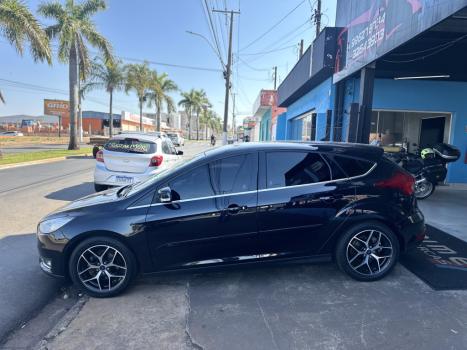 FORD Focus Hatch 2.0 16V 4P FLEX TITANIUM POWERSHIFT AUTOMTICO, Foto 1