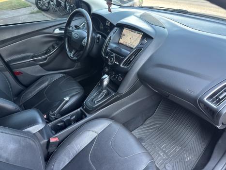 FORD Focus Hatch 2.0 16V 4P FLEX TITANIUM POWERSHIFT AUTOMTICO, Foto 8