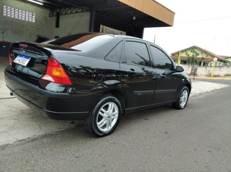 FORD Focus Sedan 1.6 4P, Foto 4