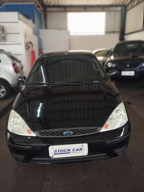 FORD Focus Sedan 1.6 4P, Foto 1