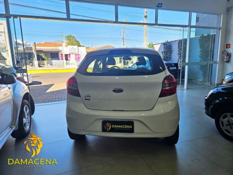 FORD Ka + Sedan 1.0 12V 4P TI-VCT SE PLUS FLEX, Foto 4
