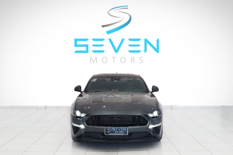 FORD Mustang 5.0 V8 32V BLACK SHADOW AUTOMTICO, Foto 2