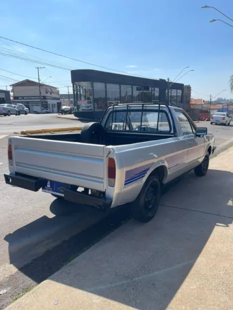 FORD Pampa 1.6 L, Foto 4