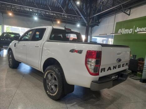 FORD Ranger 2.2 16V XLS DIESEL 4X4 CABINE DUPLA AUTOMTICO, Foto 6