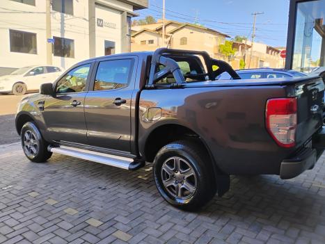 FORD Ranger 2.2 16V XLS DIESEL CABINE DUPLA AUTOMTICO, Foto 4