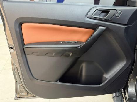 FORD Ranger 2.2 16V XLS DIESEL 4X4 CABINE DUPLA AUTOMTICO, Foto 9
