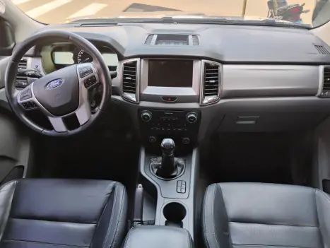 FORD Ranger 2.5 16V LIMITED CABINE DUPLA, Foto 13
