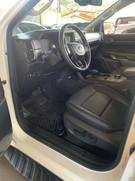 FORD Ranger 3.0 V6 24V 4X4 XLT TURBO DIESEL CABINE DUPLA AUTOMTICO, Foto 7