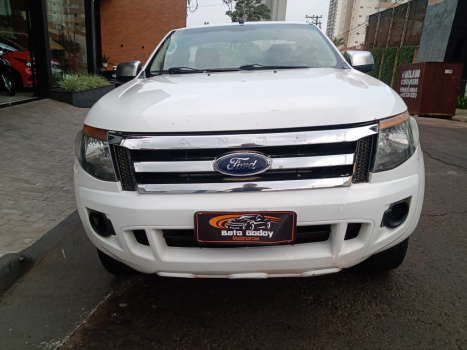 FORD Ranger 3.2 20V XLS 4X4 CABINE SIMPLES TURBO DIESEL, Foto 1