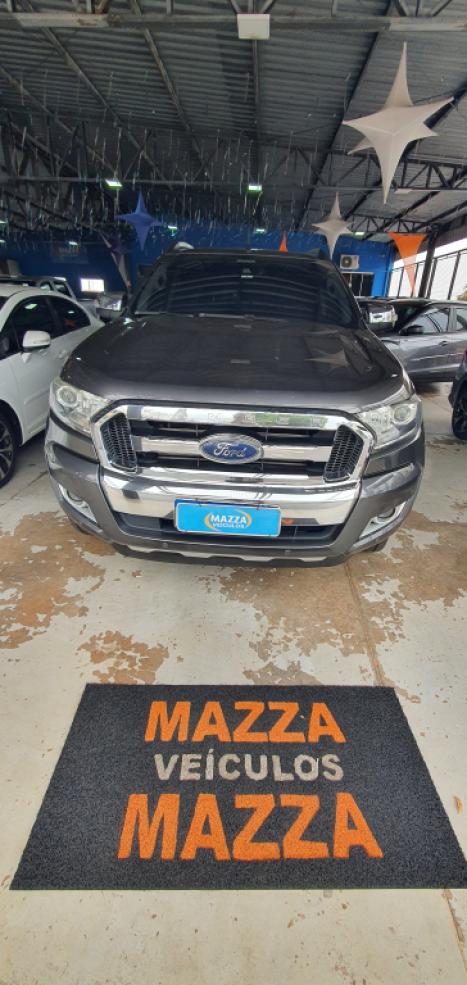 FORD Ranger 3.2 20V CABINE DUPLA 4X4 LIMITED TURBO DIESEL AUTOMTICO, Foto 2