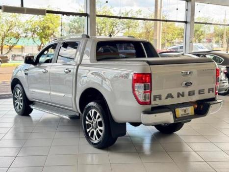 FORD Ranger 3.2 20V CABINE DUPLA 4X4 LIMITED TURBO DIESEL AUTOMTICO, Foto 4