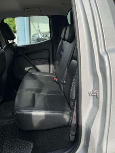 FORD Ranger 3.2 20V CABINE DUPLA 4X4 STORM TURBO DIESEL AUTOMTICO, Foto 8