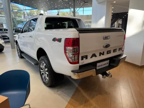 FORD Ranger 3.2 20V CABINE DUPLA 4X4 LIMITED TURBO DIESEL AUTOMTICO, Foto 11