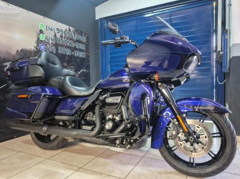 HARLEY DAVIDSON Road Glide Limited FLTRK 1800, Foto 3