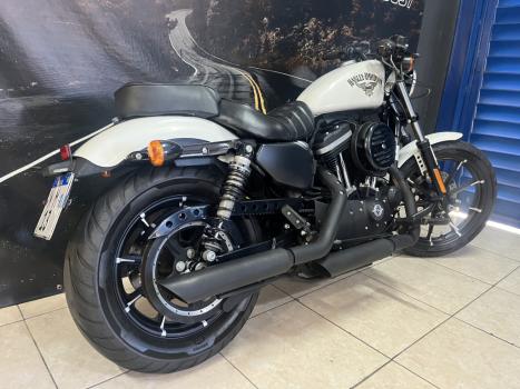 HARLEY DAVIDSON Sportster XL 883 IRON, Foto 3