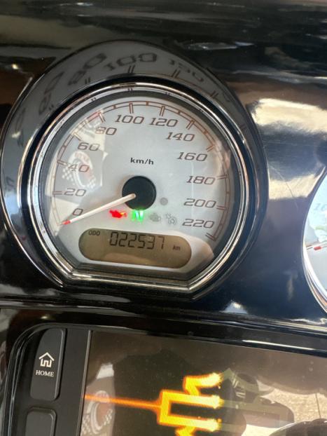 HARLEY DAVIDSON Street Glide FLHX 1700, Foto 2