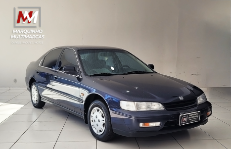 HONDA Accord 2.2 16V 4P LX, Foto 3