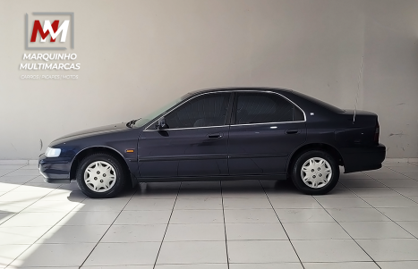 HONDA Accord 2.2 16V 4P LX, Foto 5