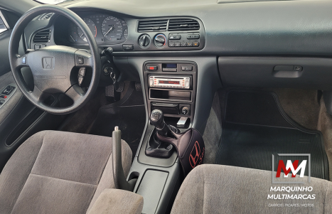 HONDA Accord 2.2 16V 4P LX, Foto 9