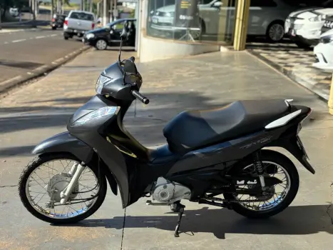 HONDA Biz 100 +, Foto 4