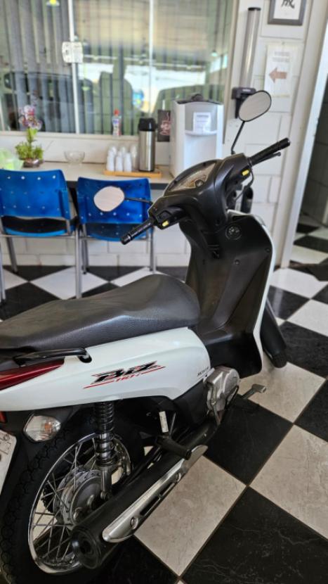 HONDA Biz 110 I , Foto 3
