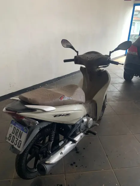 HONDA Biz 125 +, Foto 2