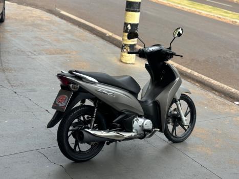 HONDA Biz 125 +, Foto 3