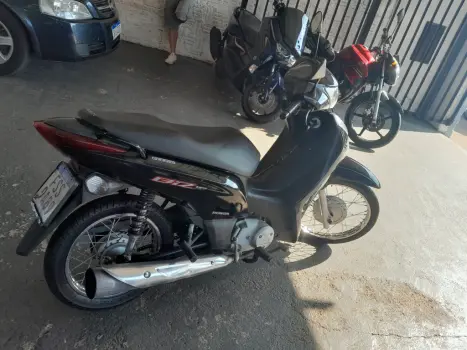 HONDA Biz 125 ES, Foto 4