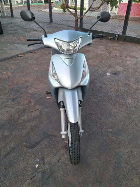 HONDA Biz 125 ES, Foto 1