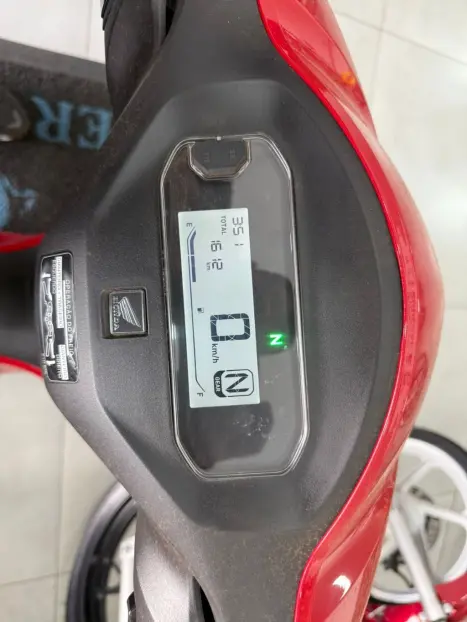 HONDA Biz 125 ES, Foto 8