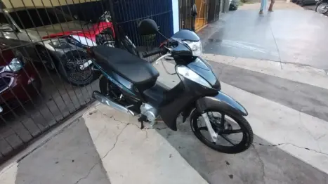 HONDA Biz 125 EX, Foto 4