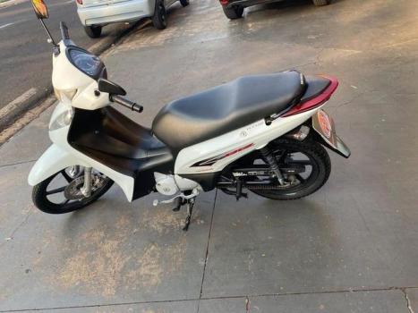 HONDA Biz 125 EX, Foto 3