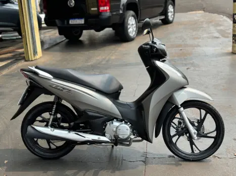 HONDA Biz 125 EX, Foto 1