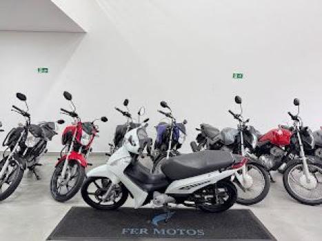 HONDA Biz 125 EX, Foto 3