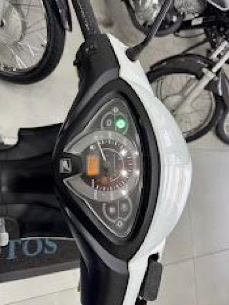 HONDA Biz 125 EX, Foto 6