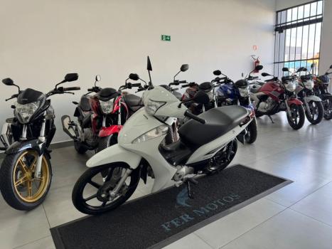 HONDA Biz 125 EX, Foto 2