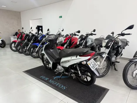 HONDA Biz 125 FLEX, Foto 3
